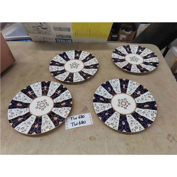 4 Fenton 'Nabob' Dinner Plates 8545/14