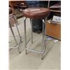 Image 2 : 2 Chrome Stools with Cushion Seats 29'' Tall