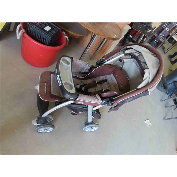 Chicco Folding Stroller with Cup Holder 