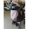 Image 5 : Chicco Folding Stroller with Cup Holder 