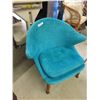 Image 2 : Nice Vintage Teak Base Large Back Cloth Covered Chair Blue
