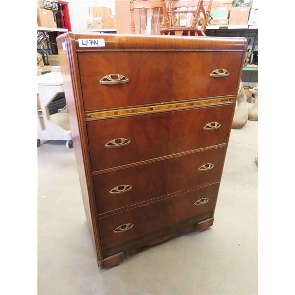 4 Drawer Waterfall Dresser 49'' x 33'' x 18''