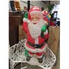 Image 1 : Plastic Santa Clause Light Up Blow Mold 39'' Tall