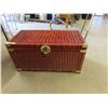 Image 1 : Wicker Storage Box with Hinged Lid 31'' x 16'' x 16''