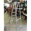 Image 2 : 6' Aluminum Step Ladder 