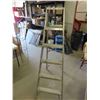 Image 3 : 6' Aluminum Step Ladder 