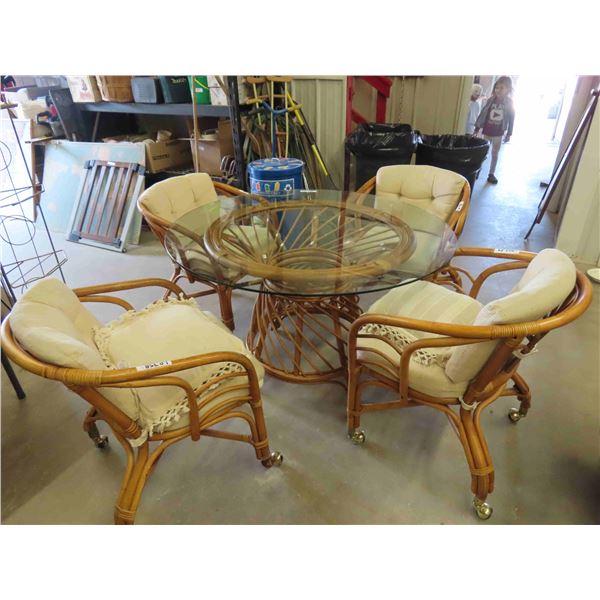 Bamboo Glass Top Sunroom Table and 4 Rolling Chairs : Table is