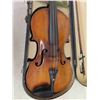 Image 2 : Vintage Violin in Case with 2 Bows 