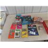 Image 1 : Star Trek Pocket Books + Micro Machines, Tribbles, South Park Wind Ups