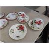 Image 2 : 9 Trios 9 Cup, Saucer, + Plate ; 2 Royal Albert ' Poinsettia', 3 Bell ' Narcissus', 3