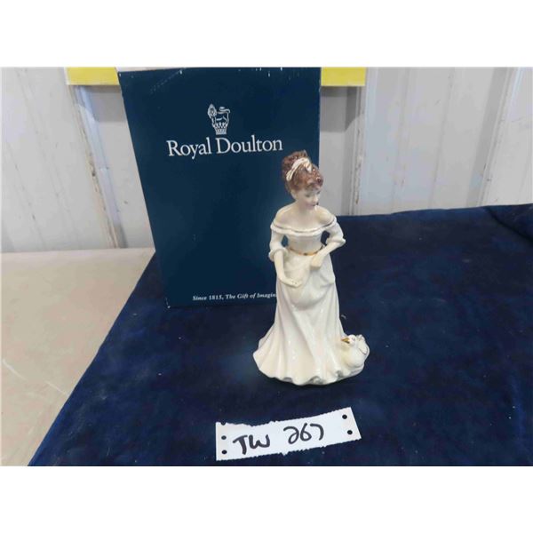 Royal Doulton ' Country Girl' HN 3856