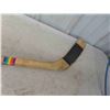 Image 2 : Canadian 321 Hockey Stick