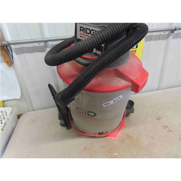 Ridgid Shop Vac -Missing 1 Wheel