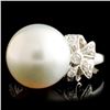 Image 2 : 18K Gold 12.00MM Pearl & 0.27ctw Diamond Ring