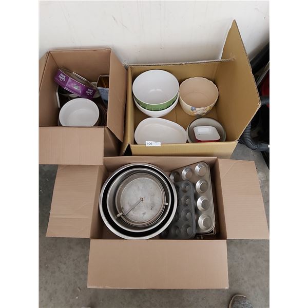 Assorted Kitchen Items