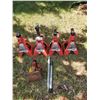 Image 1 : Four Motomaster Axle Stands And Hydraulic Jack