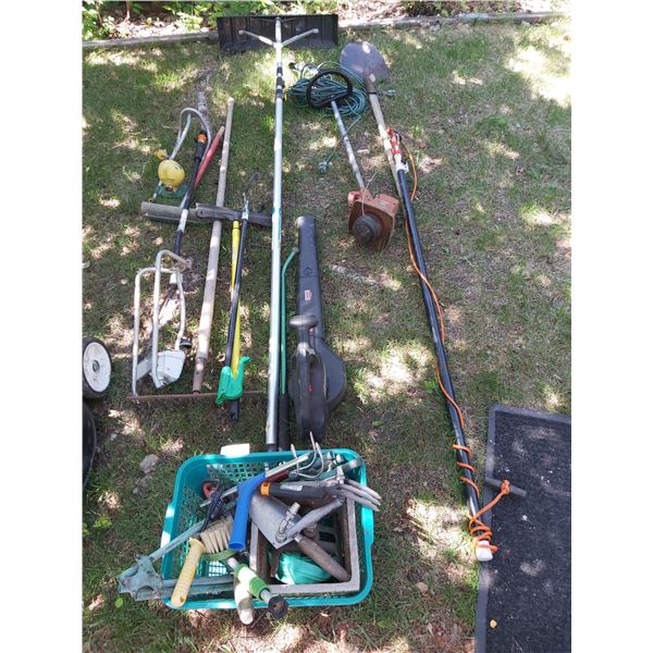 Garden Tools And Accessories