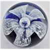Image 4 : 3 Art Glass Paperweights