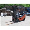 Image 1 : Toyota 8FGCU18 Propane Forklift, Starts & Runs (See Video), Needs Repair