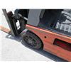 Image 8 : Toyota 8FGCU18 Propane Forklift, Starts & Runs (See Video), Needs Repair