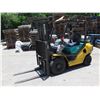 Image 1 : Komatsu FG25T-16 Propane Forklift, Starts & Runs (See Video), Needs Repair