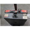 Image 8 : Toyota 8HBW23 Electric Truck Pallet Jack (powers on, does not run)