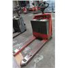 Image 1 : Toyota 7HBW23 Electric Truck Pallet Jack (powers on, does not run)