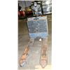 Image 1 : Toyota 8HBW23 Electric Truck Pallet Jack (powers on, does not run)