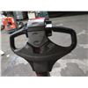 Image 7 : Toyota 8HBW23 Electric Truck Pallet Jack (no power - needs repair)