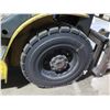 Image 17 : Komatsu FG25T Propane Forklift, 3669 Hours, Starts & Runs (seat sensor disconnected, does not move)