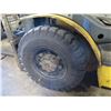 Image 19 : Komatsu FG25T Propane Forklift, 3669 Hours, Starts & Runs (seat sensor disconnected, does not move)
