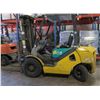 Image 1 : Komatsu FG25T Propane Forklift, 3669 Hours, Starts & Runs (seat sensor disconnected, does not move)