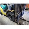 Image 4 : Komatsu FG25T Propane Forklift, 3669 Hours, Starts & Runs (seat sensor disconnected, does not move)