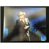 Image 1 : JASON ALDEAN SIGNED 8 X 10 (GCG HOLO)