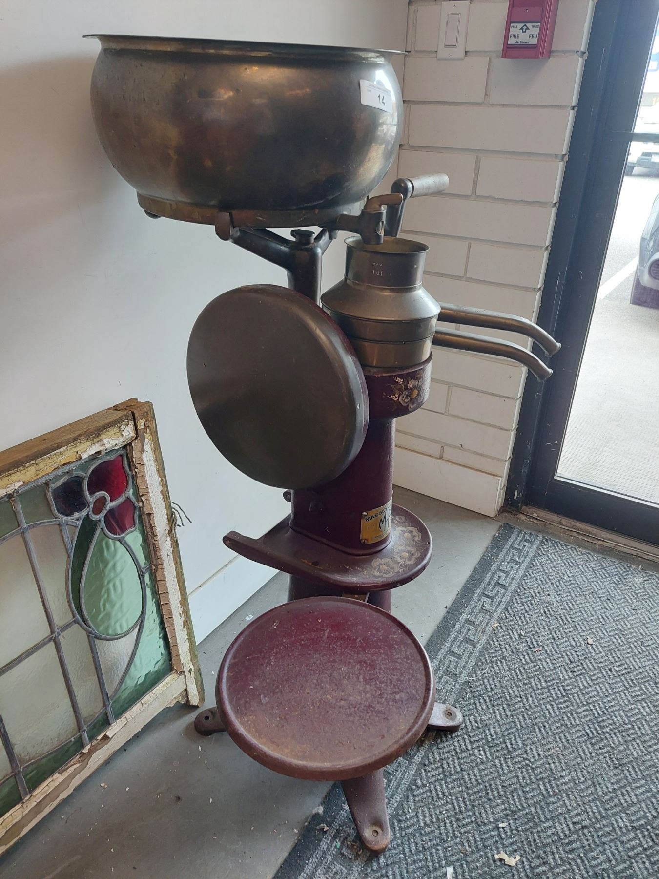 ANTIQUE MASSEYHARRIS CREAM SEPARATOR