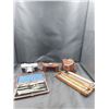 Image 2 : THREE VINTAGE COLLECTIBLES
