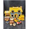 Image 1 : VINTAGE FISHER PRICE PLAY FAMILY HOUSE- COMPLETE