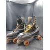 Image 1 : PAIR VINTAGE MEN'S ROLLER SKATES