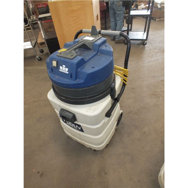 Windsor Wet Vac