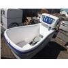 Image 4 : 4 Medical Bathtubs