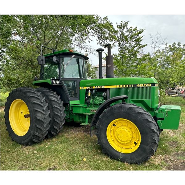 1983 D 4850 Tractor