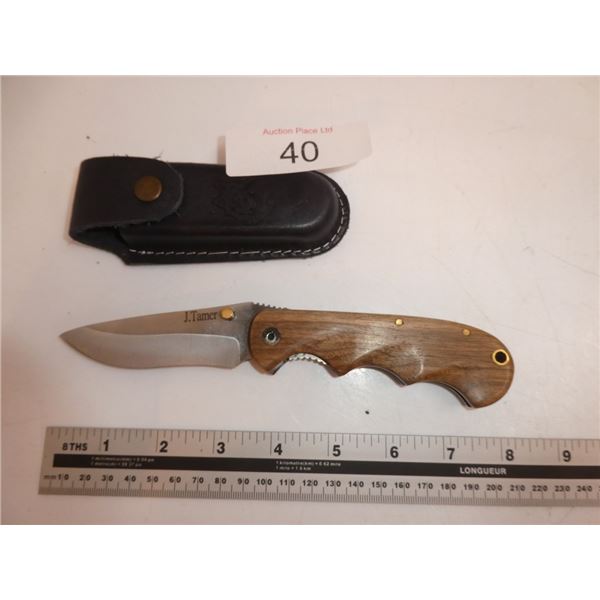 Folding Knife with Sheath