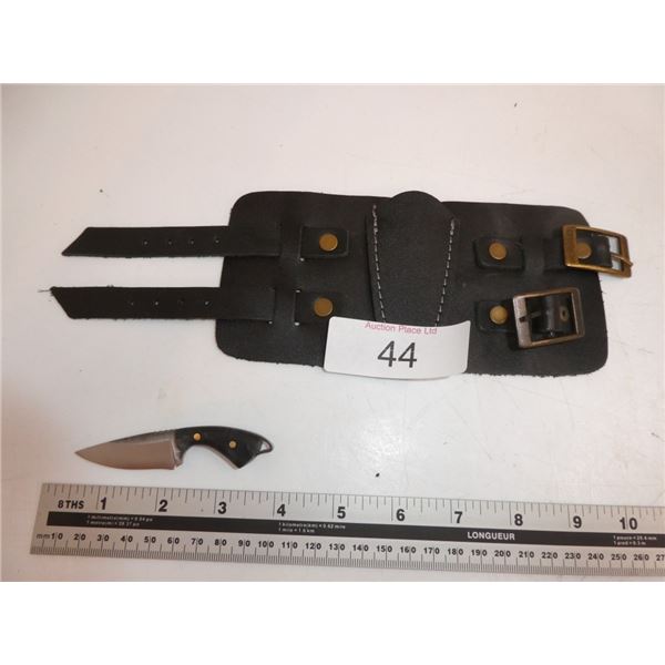 Wrist Cuff Sheath With Knife