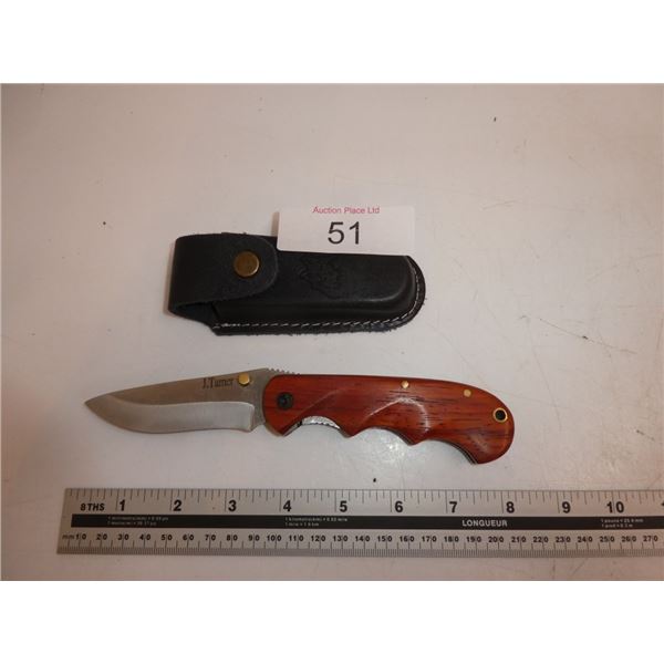Folding Knife with Sheath