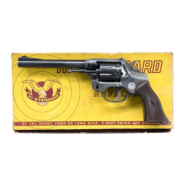 High Standard R100 HI STANDARD SENTINEL R-100 DOUBLE ACTION REVOLVER.