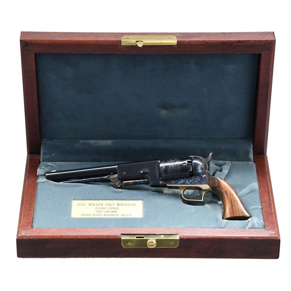 CASED US HISTORICAL SOCIETY COLT WALKER MINIATURE