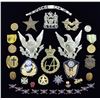 Image 7 : LARGE GROUP OF MILITARY INSIGNIA FROM VARIOUS