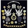 Image 8 : LARGE GROUP OF MILITARY INSIGNIA FROM VARIOUS