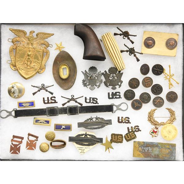 VARIOUS US & FOREIGN MILITARIA AND RELATED ITEMS.