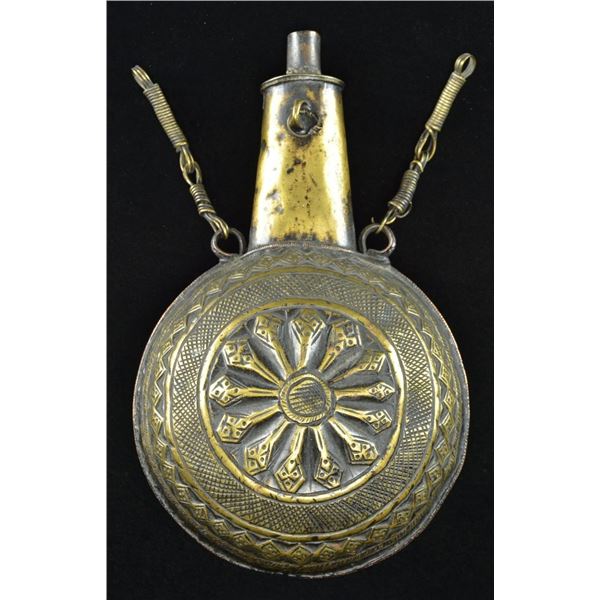 19TH CENTURY POWDER FLASK.
